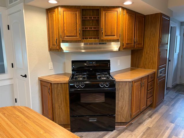 2305 S Wallick Road, Peru, IN 46970