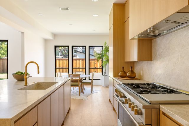 3715 Park Lane, Dallas, TX 75220