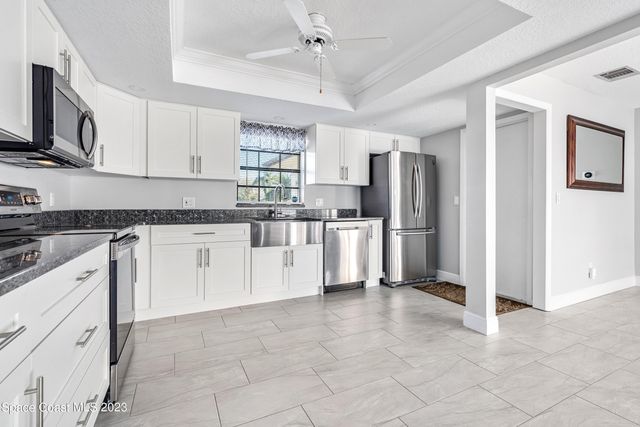 1080 Park Ridge Place, Melbourne, FL 32940