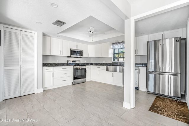 1080 Park Ridge Place, Melbourne, FL 32940