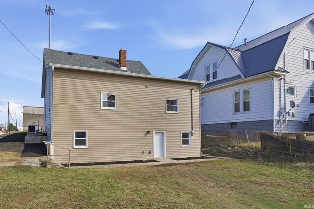 131 N 11th Street, New Castle, IN 47362