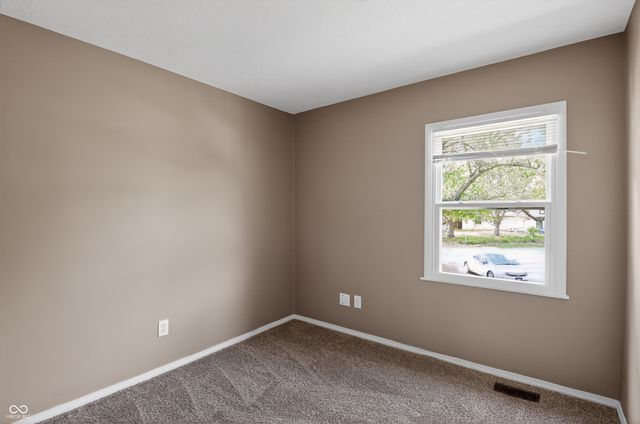 9901 Strathmore Court, Indianapolis, IN 46235