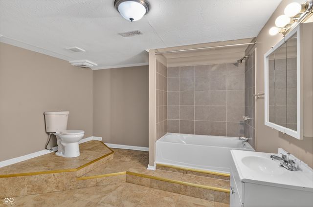 9901 Strathmore Court, Indianapolis, IN 46235