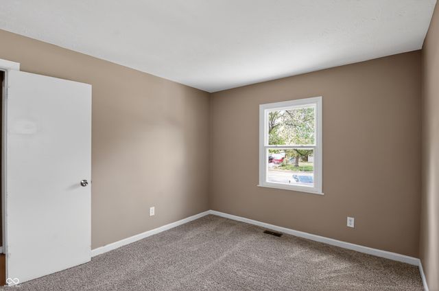 9901 Strathmore Court, Indianapolis, IN 46235