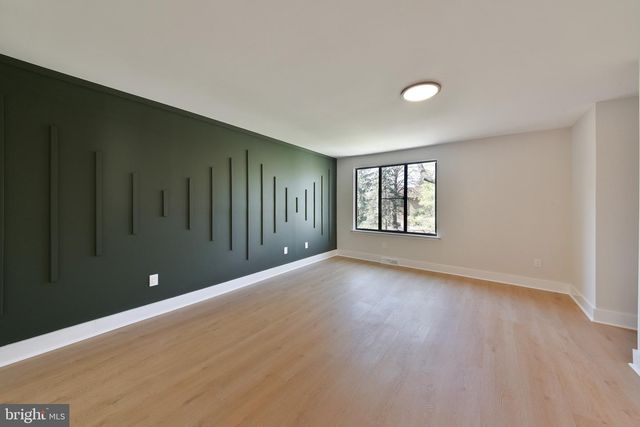 20 INDEPENDENCE PL, Newtown, PA 18940