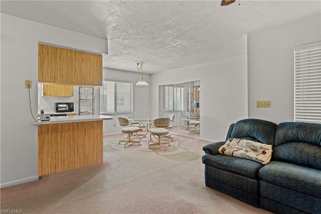 1113 Cape Coral PKWY W 103, Cape Coral, FL 33914