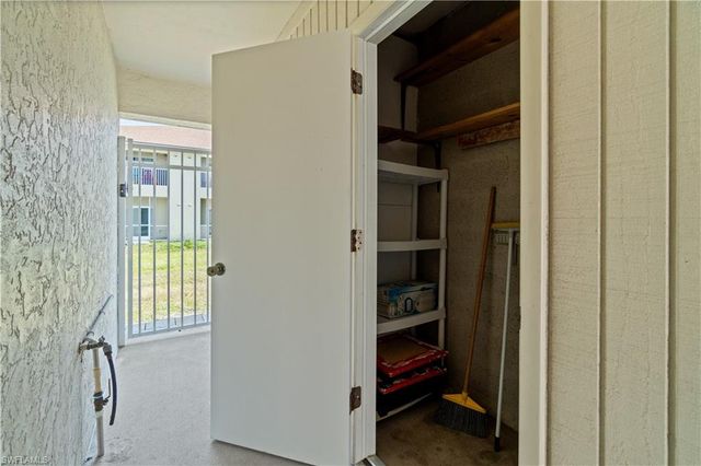1113 Cape Coral PKWY W 103, Cape Coral, FL 33914
