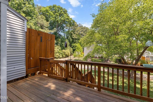 7734 Kingsberry Court, Raleigh, NC 27615