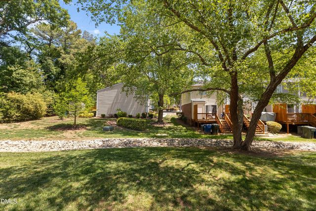 7734 Kingsberry Court, Raleigh, NC 27615