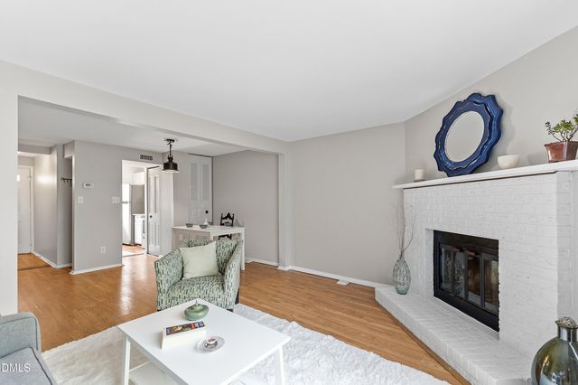 7734 Kingsberry Court, Raleigh, NC 27615