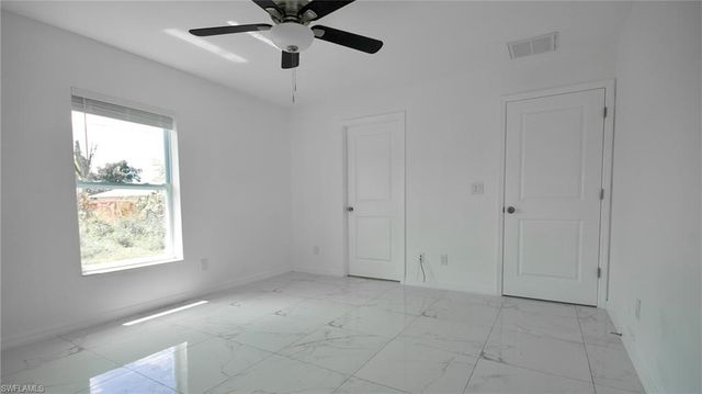 3433 Jeffcott ST, Fort Myers, FL 33916