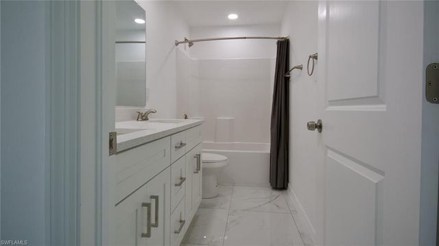 3433 Jeffcott ST, Fort Myers, FL 33916