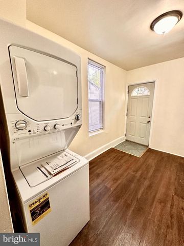 343 W QUEEN LN, Philadelphia, PA 19144