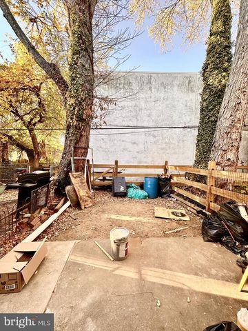 343 W QUEEN LN, Philadelphia, PA 19144