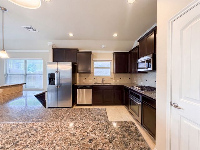 10217 Pear Valley Road, Mckinney, TX 75072