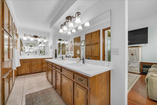 4412 Fiesta Circle E, Fort Worth, TX 76133