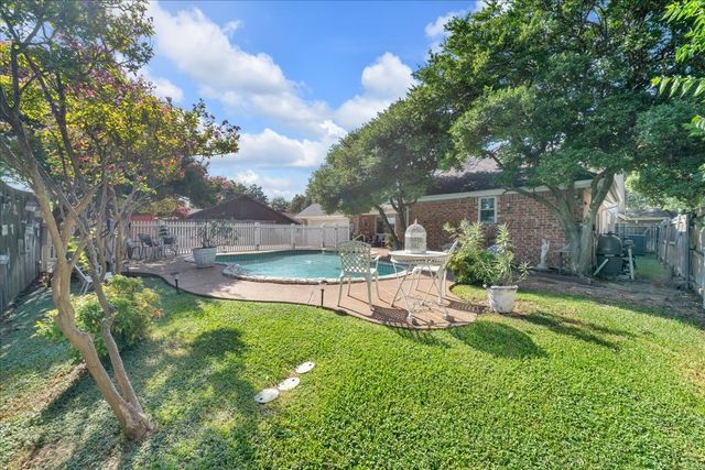 4412 Fiesta Circle E, Fort Worth, TX 76133