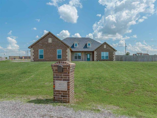 5605 NE Snowy Owl, Elgin, OK 73538