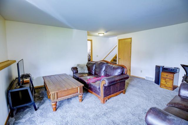 1124 Hubbell Street, Marshall, WI 53559