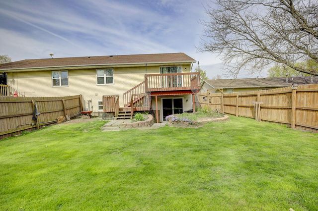 1124 Hubbell Street, Marshall, WI 53559