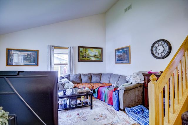 1124 Hubbell Street, Marshall, WI 53559