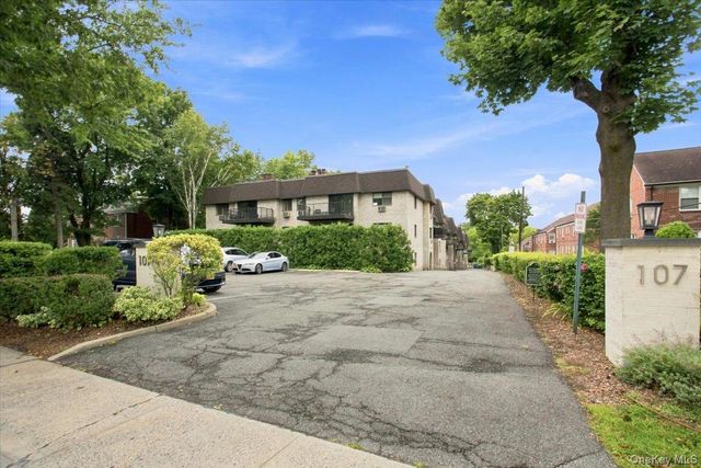 107 N Broadway 205B, White Plains, NY 10603