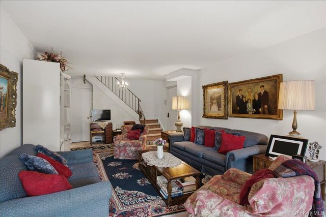 107 N Broadway 205B, White Plains, NY 10603