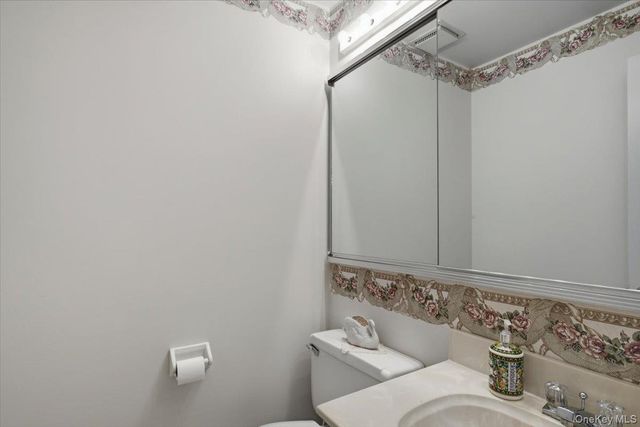 107 N Broadway 205B, White Plains, NY 10603