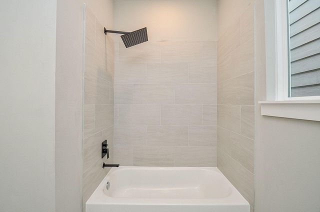 6708 Parker Grove Lane, Houston, TX 77076