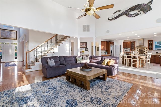 220 Woodwinds Drive, Mount Holly, NC 28120