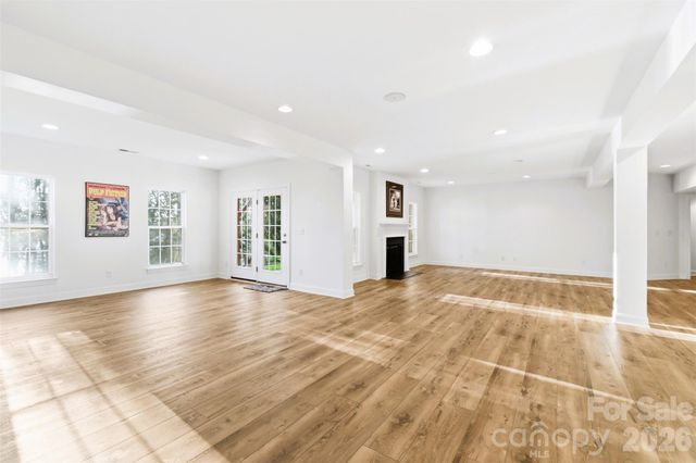 220 Woodwinds Drive, Mount Holly, NC 28120