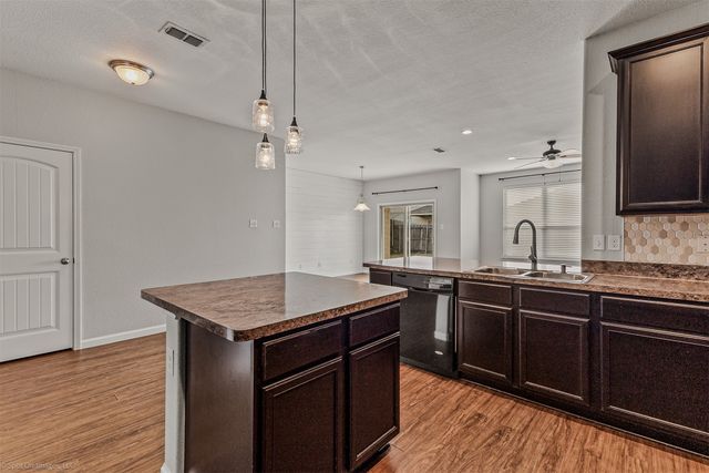 4110 Legend Trail, Heartland, TX 75126