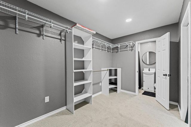 1219 Walnut Avenue, Rosenberg, TX 77471