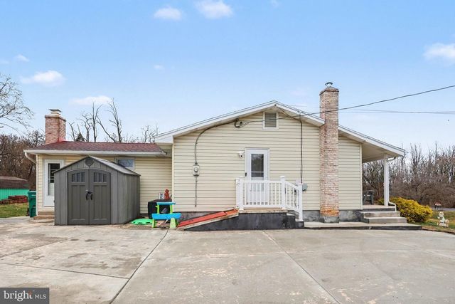 109 ADAMS ROAD, Carlisle, PA 17015