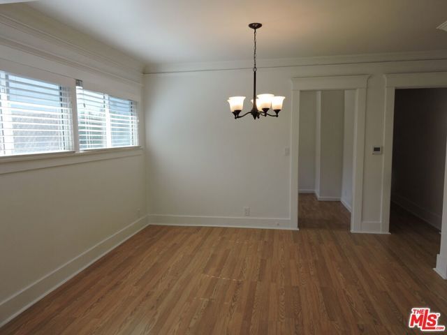 559 N Windsor Boulevard, Los Angeles, CA 90004