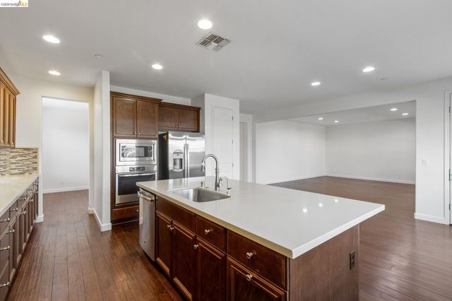 607 Bristol Ct, Brentwood, CA 94513