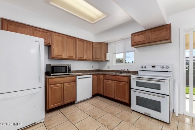 1315 E 29TH Avenue, Apache Junction, AZ 85119