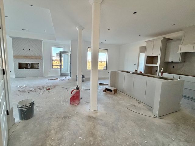 662 Primitivo Avenue, Tontitown, AR 72764