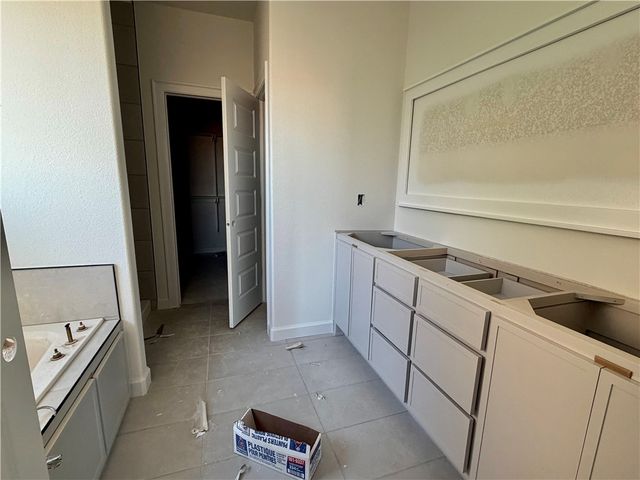 662 Primitivo Avenue, Tontitown, AR 72764