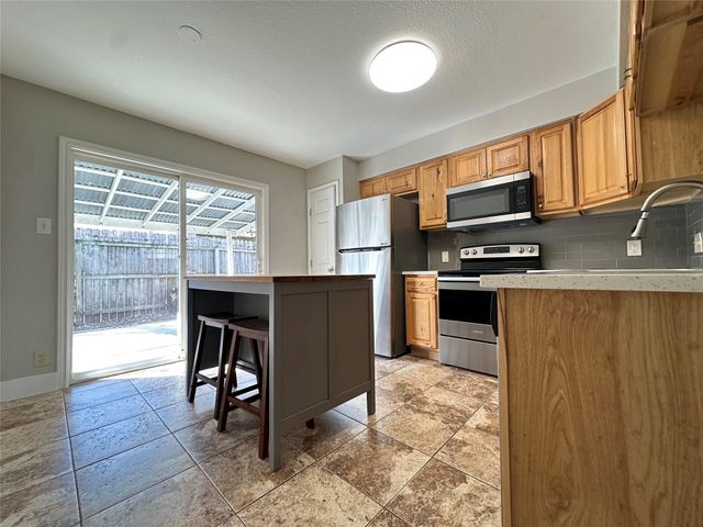 6713 West Gate BLVD A, Austin, TX 78745