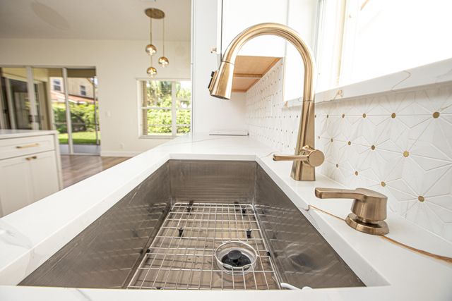 10881 La Salinas Circle, Boca Raton, FL 33428