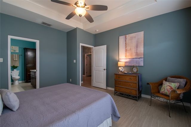 7225 Lake Serenity Dr, Corpus Christi, TX 78414