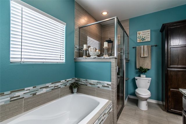 7225 Lake Serenity Dr, Corpus Christi, TX 78414