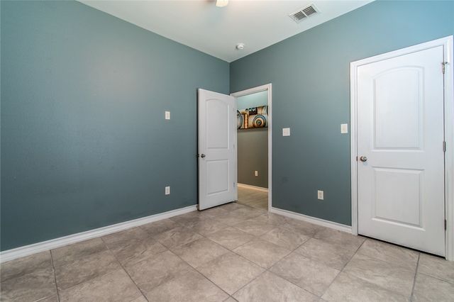 7225 Lake Serenity Dr, Corpus Christi, TX 78414