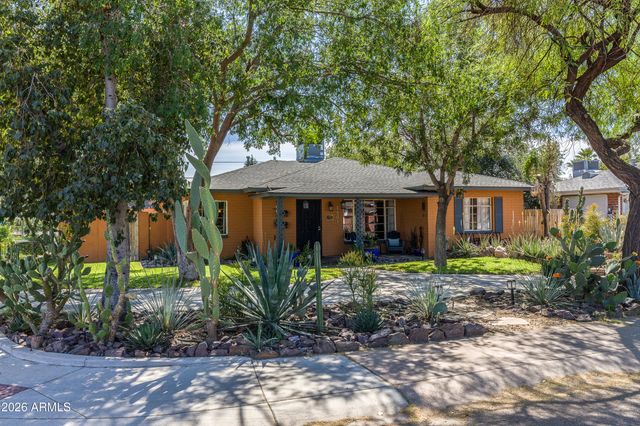 1601 W MULBERRY Drive, Phoenix, AZ 85015