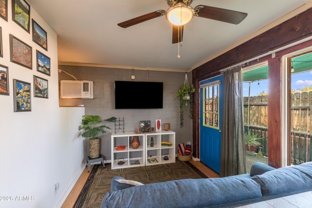 1601 W MULBERRY Drive, Phoenix, AZ 85015