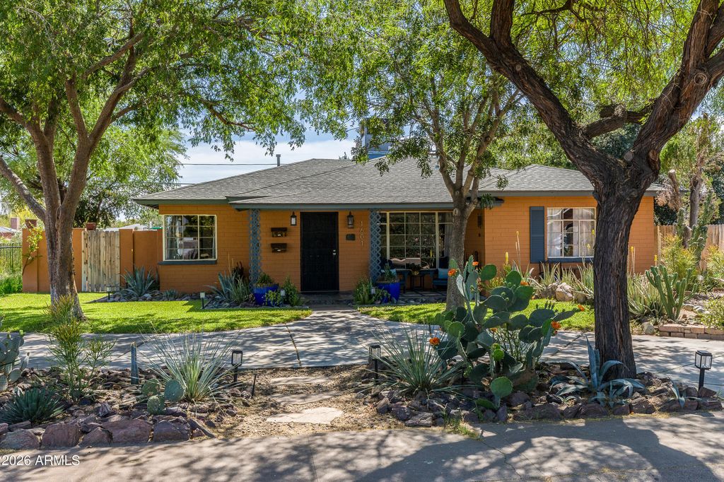 1601 W MULBERRY Drive, Phoenix, AZ 85015