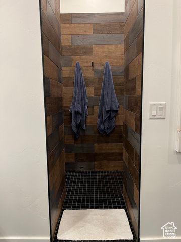 195 E 3575 N, North Ogden, UT 84414