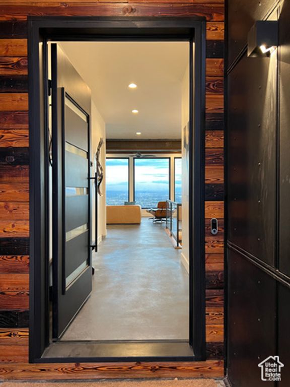 Image 2 of property listing at 195 E 3575 N, North Ogden, UT 84414