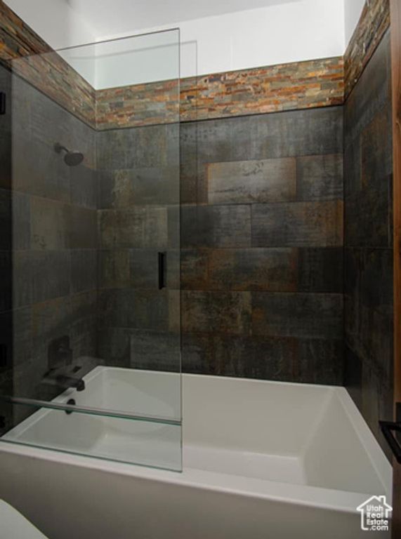 Image 14 of property listing at 195 E 3575 N, North Ogden, UT 84414